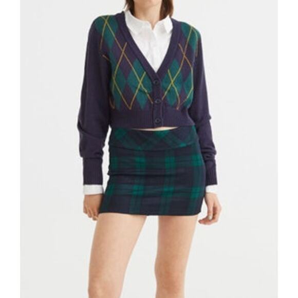 2/$30 DIVIDED by H&M Cardigan Size S Navy Blue Cropped Plaid Green - Picture 7 of 8